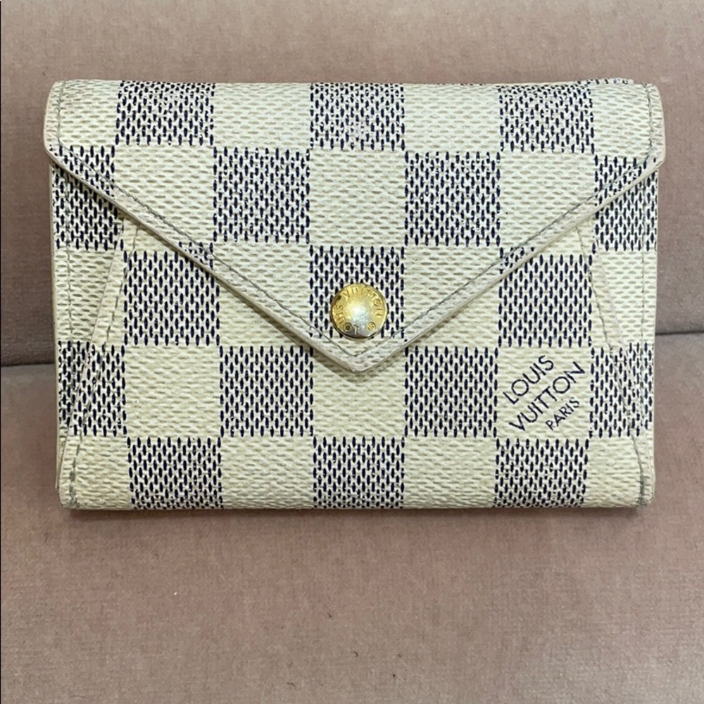 Louis Vuitton compact wallet